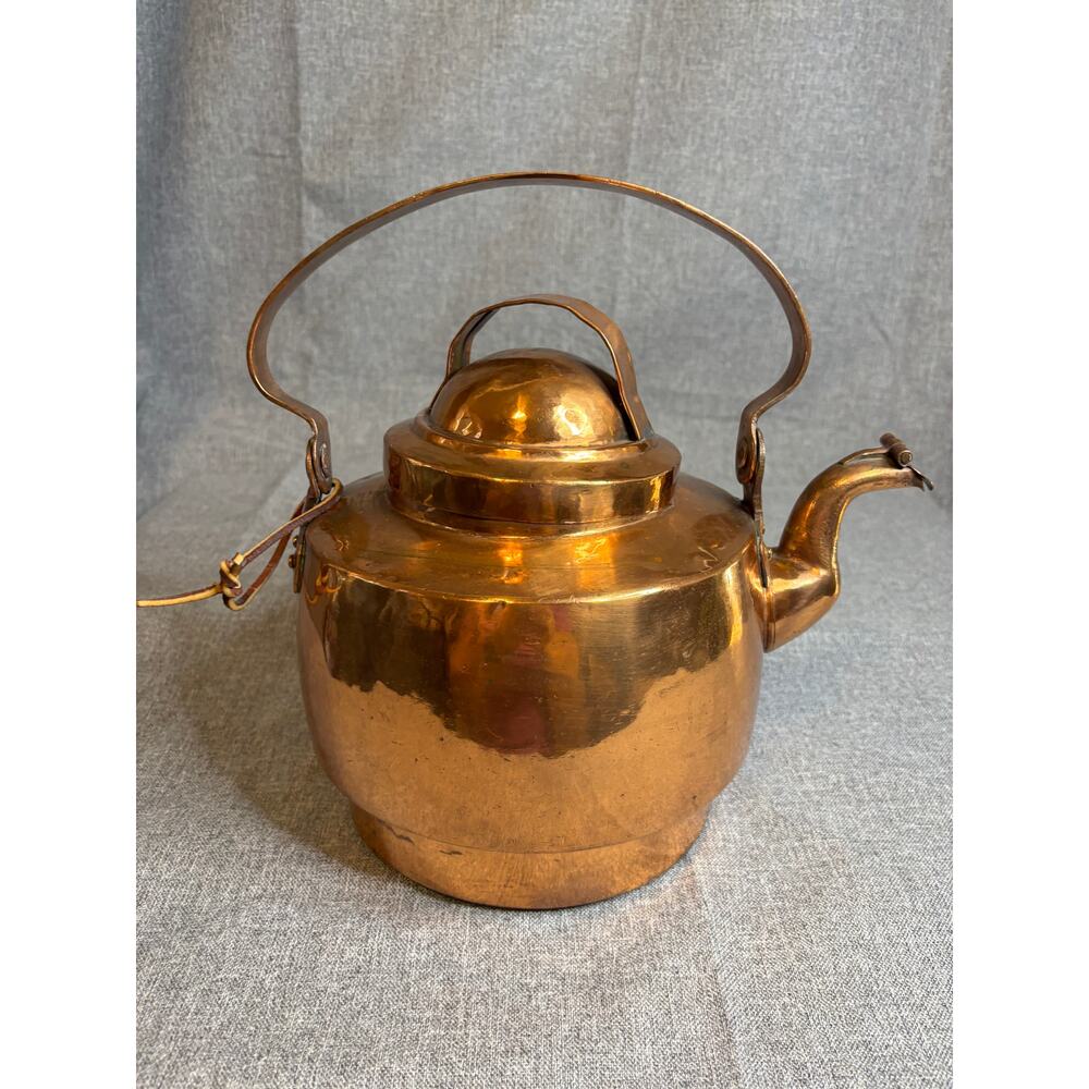 Antique Swedish/Danish Large Copper Tea Kettle hinged cover over spout